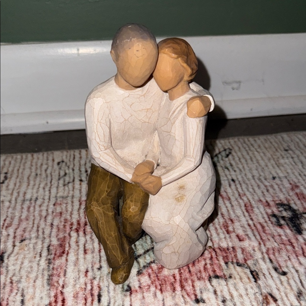 Willow Tree Anniversary Sculpture -m
